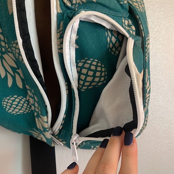 Kavu Pineapple Bag Teal - NEVER USED - Picture 4 of 7